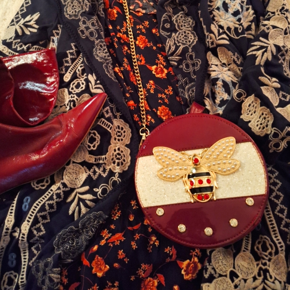 Royal Bumblebee Patent Crossbody..NWOT